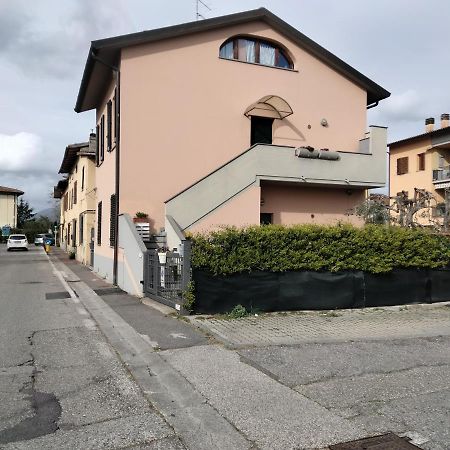Da Hele & Zozi Apartman Signa Kültér fotó